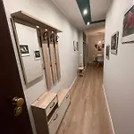 Hello - Modern Studio In Downtown Garden